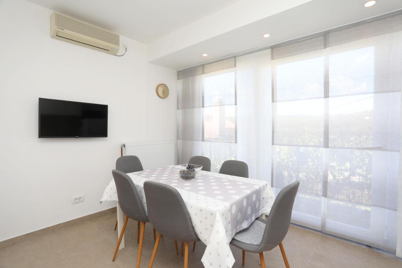Apartment Falichi 普罗明 外观 照片